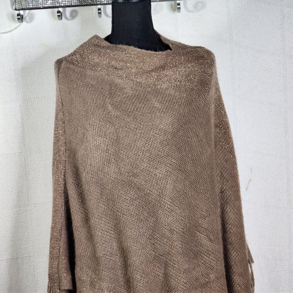 Unbranded Womens Dark Tan with Gold Metallic Trim Acrylic Sweater Poncho OSFM - Picture 3 of 16
